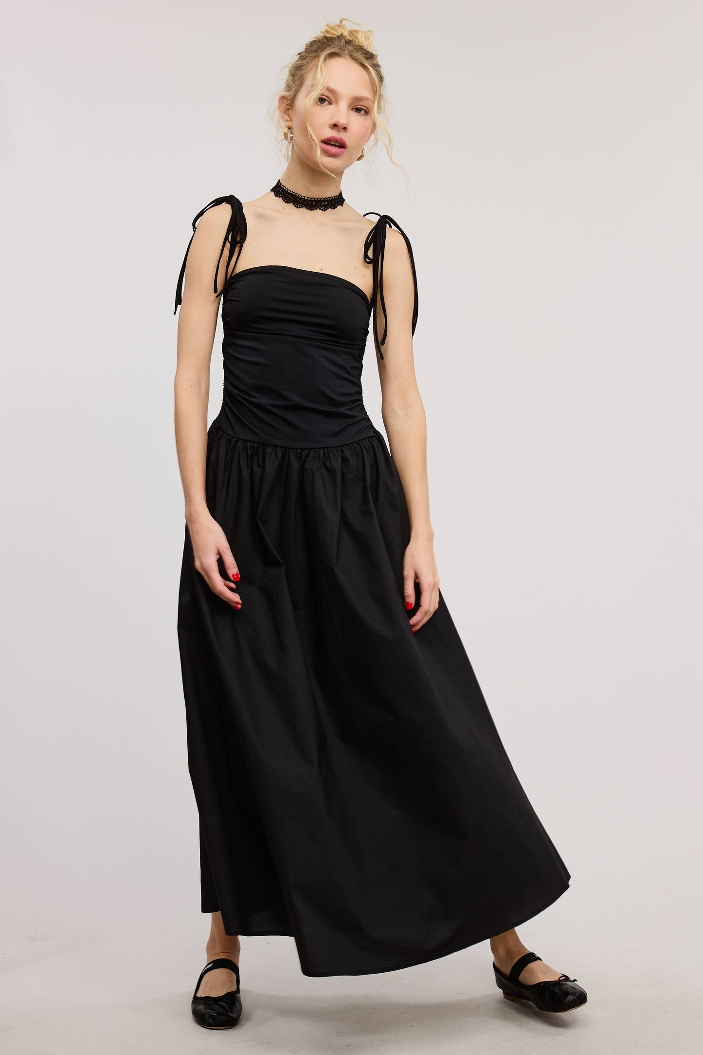 Black Long Ruched Dress With Ribbon Straps