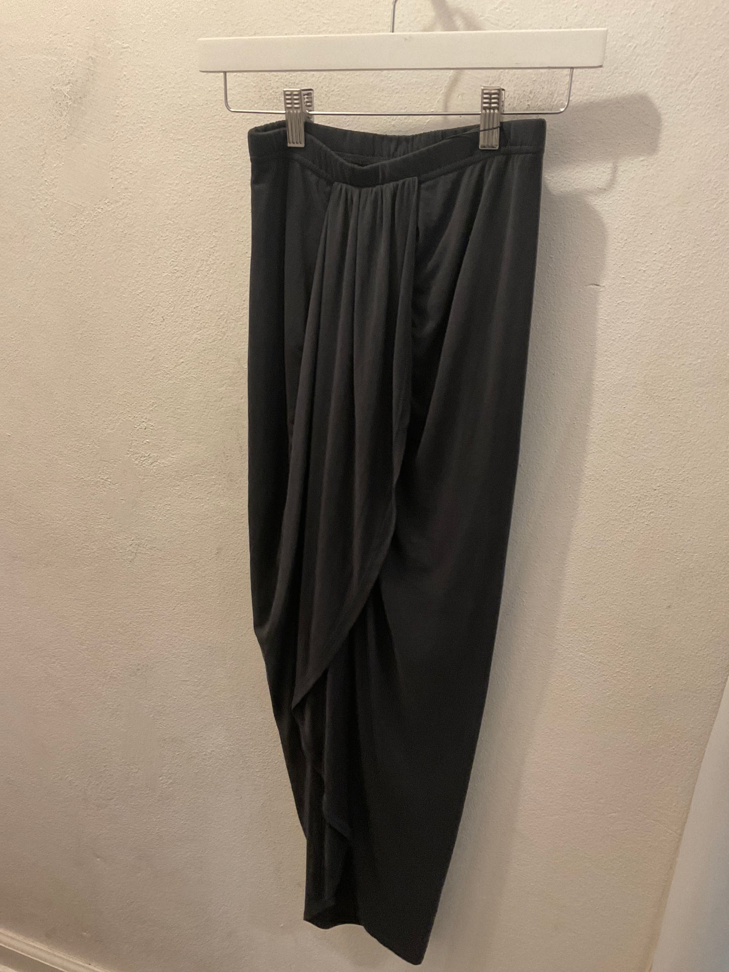 MS Black Draped Front Slit Knit Skirt